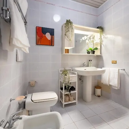 Apartment Via Panzani 16 - 2do Piano - Annalisa - Nuovo, E Confortevole Vicino Al Duomo Florenz
